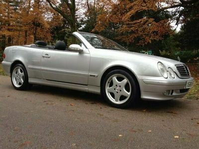 used Mercedes CLK230 Avantgarde 2dr Tip Auto 2.3