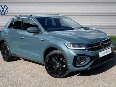 Used VW T-Roc R-line 150 HP (110 kW) 2024 Blue SUV
