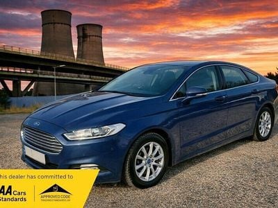 Used Ford Mondeo Titanium 150 HP (110 kW) 2016 Blue Hatchback