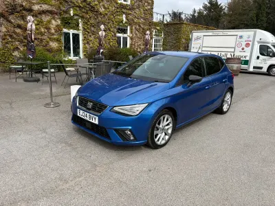 Używany Seat Ibiza FR 2024 Niebieski Hatchback