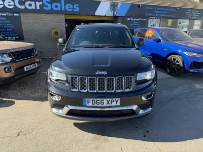 Used Jeep Grand Cherokee Summit 250 HP (183 kW) 2016 Black SUV