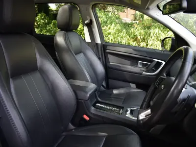 Used Land Rover Discovery Sport HSE 2019 Santorini black with ebony perforated hide SUV
