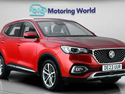 Used MG HS Excite 162 HP (119 kW) 2023 Red SUV