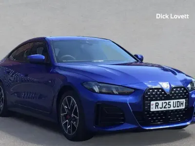 Begagnad BMW 420 Gran Coupé M Sport 181 HK (133 kW) 2025 Blå Sportkupé