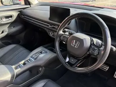 Używany Honda ZR-V Advance 184 KM (135 kW) 2024 Czerwony SUV