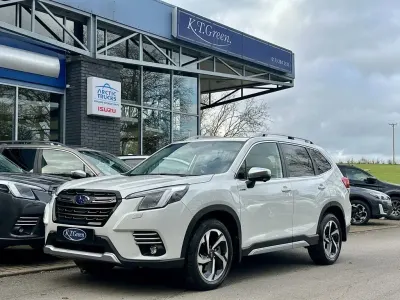 Usado Subaru Forester Premium 2024 Blanco SUV