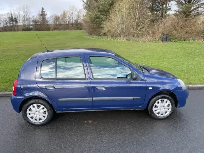 Second-hand Renault Clio II Campus 2008 Albastru Hatchback