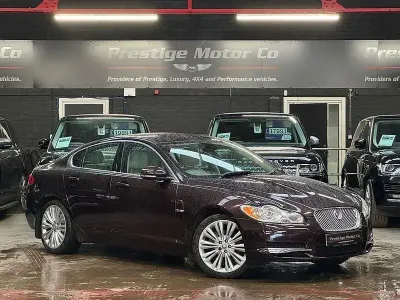 Używany Jaguar XF Premium Luxury 2011 Czerwony Sedan/Limuzyna