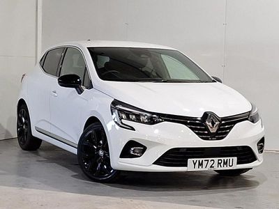 Used Renault Clio V Techno 90 HP (66 kW) 2023 White Hatchback