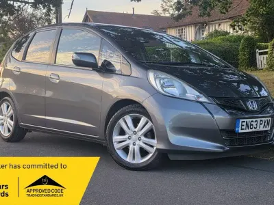 Used Honda Jazz ES 99 HP (72 kW) 2014 Grey Hatchback