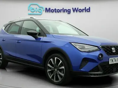 Used Seat Arona FR 116 HP (85 kW) 2024 Blue SUV