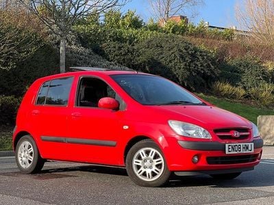 Used Hyundai Getz 97 HP (71 kW) 2008 Red Hatchback