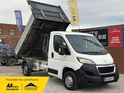 Begagnad Peugeot Boxer Business-Line 130 HK (95 kW) 2018 Vit Van