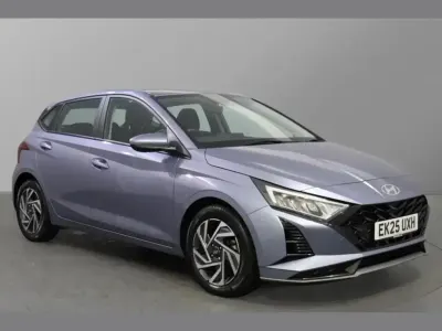 Used Hyundai i20 Advanced 100 HP (73 kW) 2025 Blue Hatchback
