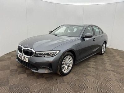 BMW 330e