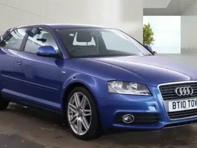 Usado Audi A3 S-Line 125 HP (91 kW) 2010 Azul Citadino