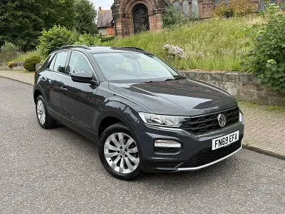 Used VW T-Roc SE 150 HP (110 kW) 2019 Grey SUV