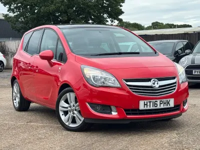 Used Vauxhall Meriva 120 HP (88 kW) 2016 Red MPV