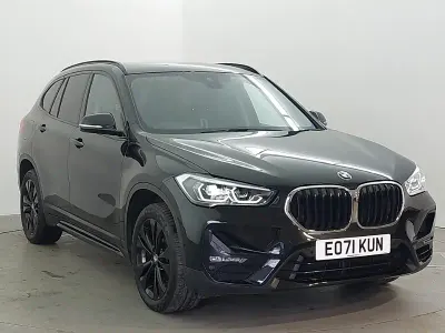 Usado BMW X1 Sport Line 178 CV (130 kW) 2021 Negro SUV