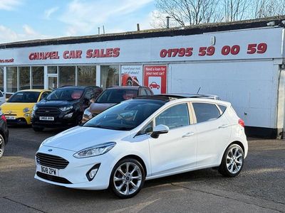 Used Ford Fiesta Titanium 125 HP (91 kW) 2018 White Hatchback