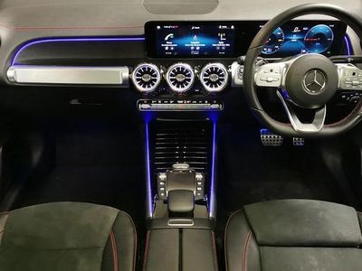 Mercedes EQB350