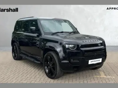 Used Land Rover Defender HSE Dynamic 300 HP (220 kW) 2023 Black SUV