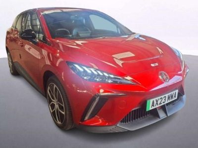 Begagnad MG MG4 EV Trophy 319 kW (435 HK) 2023 Röd Halvkombi