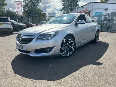 Used Vauxhall Insignia SRi 134 HP (98 kW) 2015 Silver Hatchback
