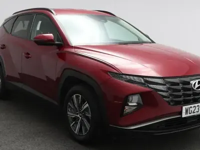 Used Hyundai Tucson SE 150 HP (110 kW) 2023 Red SUV