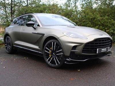 Aston Martin DBX 707