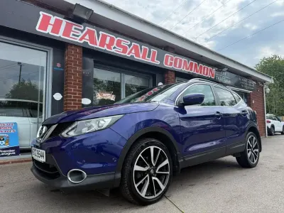 Used Nissan Qashqai Tekna 110 HP (80 kW) 2015 Blue SUV