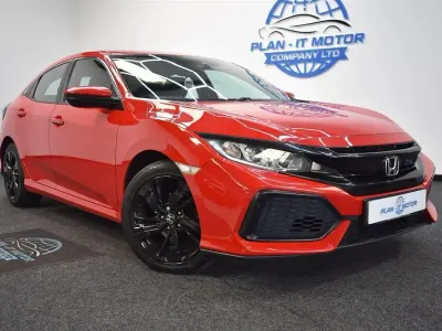 Używany Honda Civic SE 129 KM (94 kW) 2017 Czerwony Hatchback