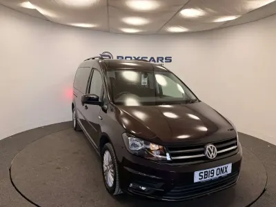 Used VW Caddy Maxi Life 2019 Mauve/purple MPV