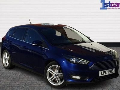 Used Ford Focus Zetec 120 HP (88 kW) 2017 Blue Hatchback