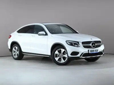 Gebraucht Mercedes GLC250 Premium 2019 Weiß Coupé