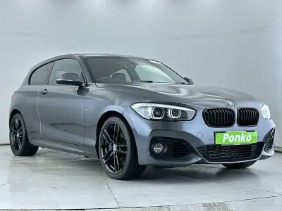Begagnad BMW 118 M Sport 2018 Grå Halvkombi
