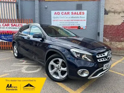 Used Mercedes GLA200 136 HP (100 kW) 2018 Blue SUV