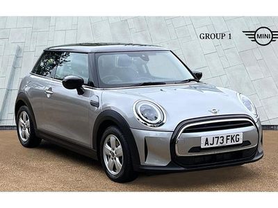 Used Mini Cooper Classic 136 HP (100 kW) 2023 Silver Hatchback