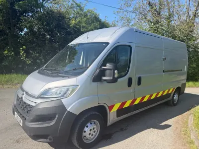 Używany Citroën Relay 130 KM (95 kW) 2018 Srebrny Van