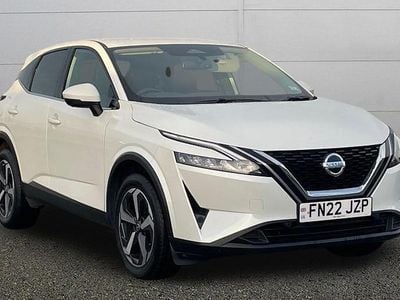 White Used 2022 Nissan Qashqai N-Connecta SUV | £13,999 (Fair price)