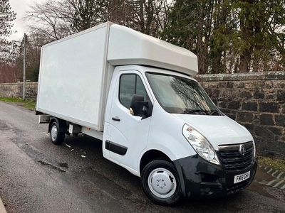 Used Vauxhall Movano 130 HP (95 kW) 2018 White MPV