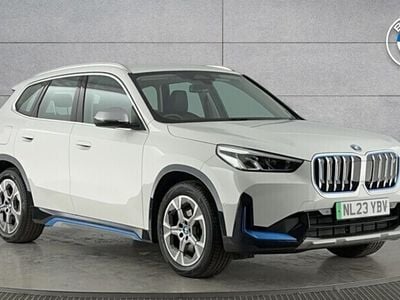 BMW iX1