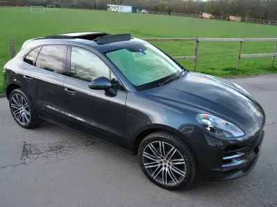 Begagnad Porsche Macan 245 HK (180 kW) 2018 Grå SUV