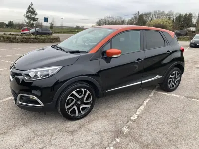 Używany Renault Captur Dynamique 90 KM (66 kW) 2017 Pomarańczowy SUV