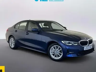 Used BMW 330e Luxury Line 292 HP (214 kW) 2022 Blue Sedan