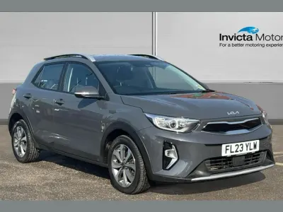 Used Kia Stonic 99 HP (72 kW) 2023 Storm grey premium SUV