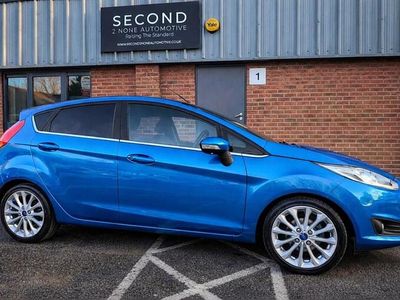 Used Ford Fiesta Titanium X 100 HP (73 kW) 2015 Blue Hatchback