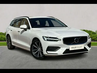 Used Volvo V60 Momentum 2021 White Estate