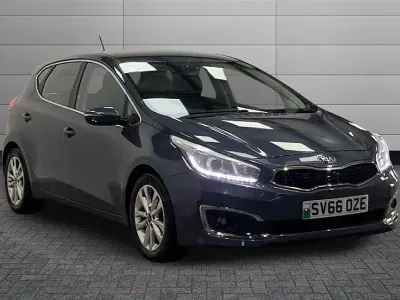 Używany Kia Ceed 136 KM (100 kW) 2016 Niebieski Hatchback