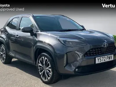 Used Toyota Yaris Cross 116 HP (85 kW) 2022 Grey SUV